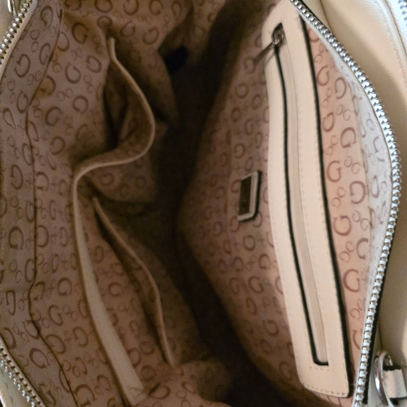 Guess Vintage Floral Satchel Bag - Picture 13 of 16